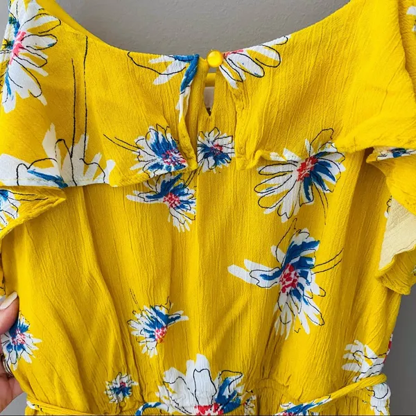 Charming Charlie Floral Print Maxi Dress Yellow Sz Medium - Image 4