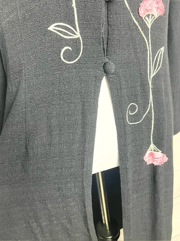 Vintage Black & Pink Floral Embroidered Long Sleeve Dressy Duster Blouse Size 8 - Image 5