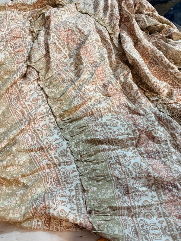 Women’s nwt FATE boho maxi dress in dusty rose and neutrals paisley print med - Image 3