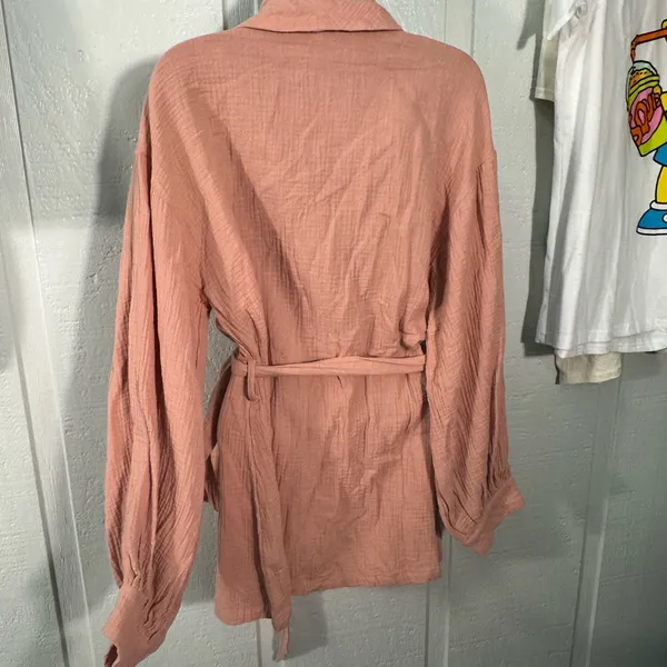 Nordstrom Peach Long Sleeve Wrap Top Size Medium NWT - Image 5