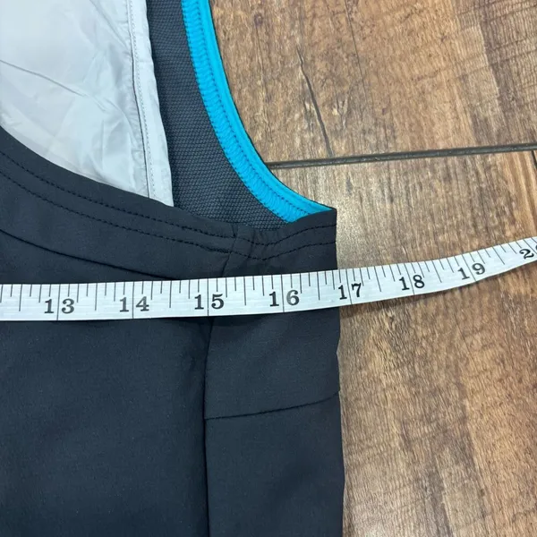 Oros Quantum Solarcore Vest Dark Gray SOLARCORE Insulation EUC Size XS Black - Image 5