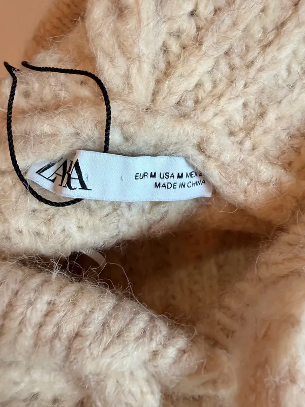 ZARA Oversized Hooded Knit Sweater Vest Cream Size M Chunky Ribbed Poncho - Image 3