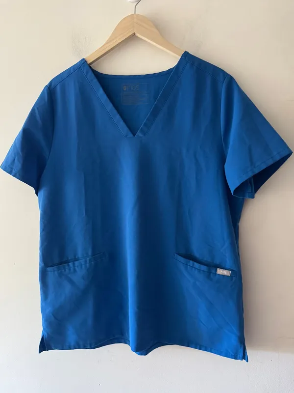 FIGS Casma Three Pocket Scrub Top Royal Blue - Image 2