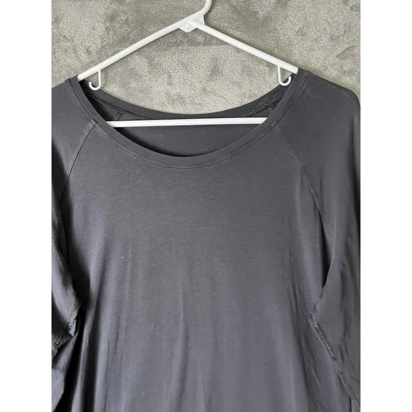 Lululemon Black Long Sleeve Performance Running Top Women's Relaxed Athletic 10 - Image 2
