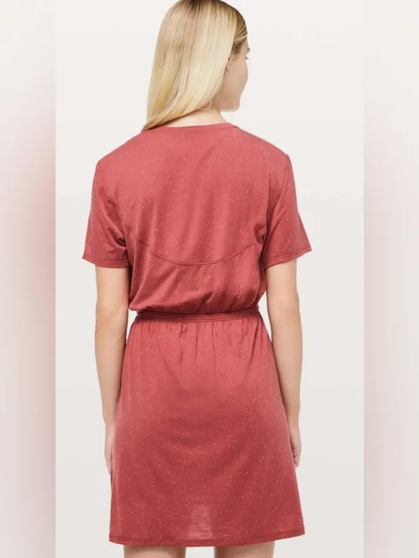 Lululemon Unwind Your Mind Dress Brick Rose White speckles Size 8? - Image 3