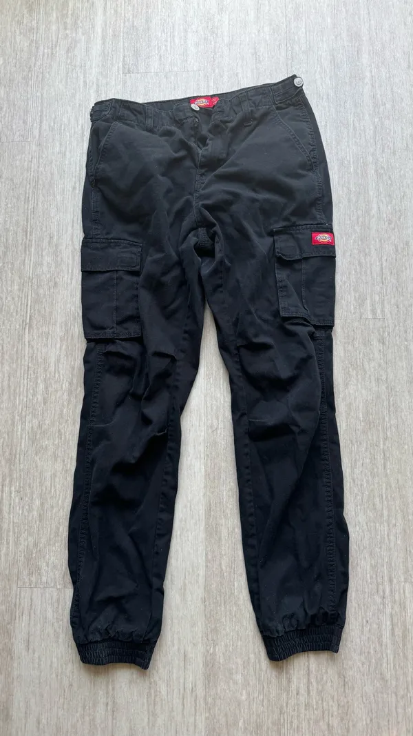 Dickies Black Cargo Pants - Image 2