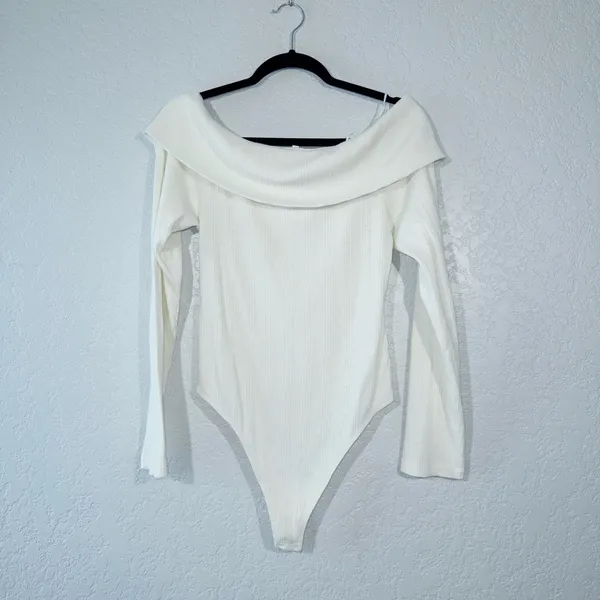 Aerie x American Eagle Cream Off The Shoulder Sweater Bodysuit Size XL - Image 2