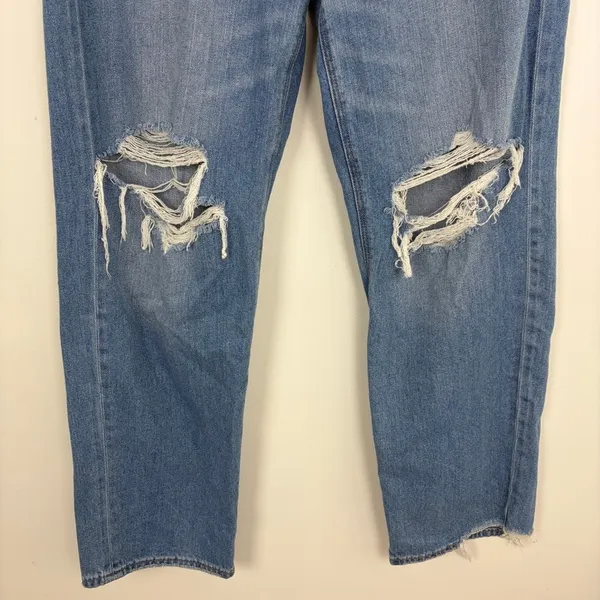 American Eagle Baggy Jean Medium Wash Denim Distressed Closet Basic Size 10 - Image 3