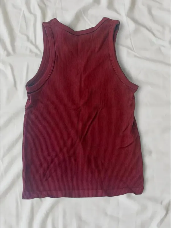 No Boundaries Burgundy Ribbed Tank Top Size Medium - Image 3