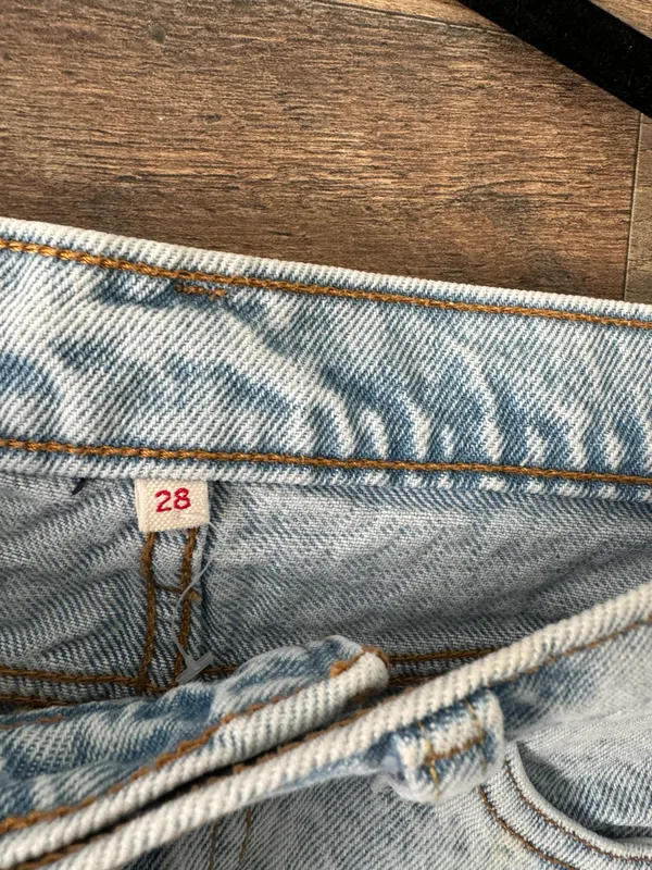 Levi's Denim Mini Skirt - Image 3