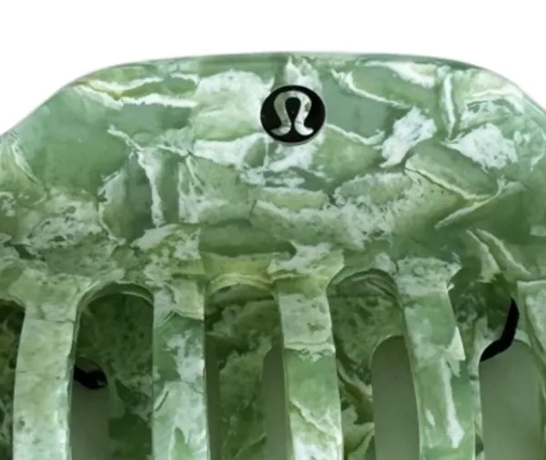 Lululemon Jumbo Claw Clip Willow Leaf/Matcha Magic - Image 11