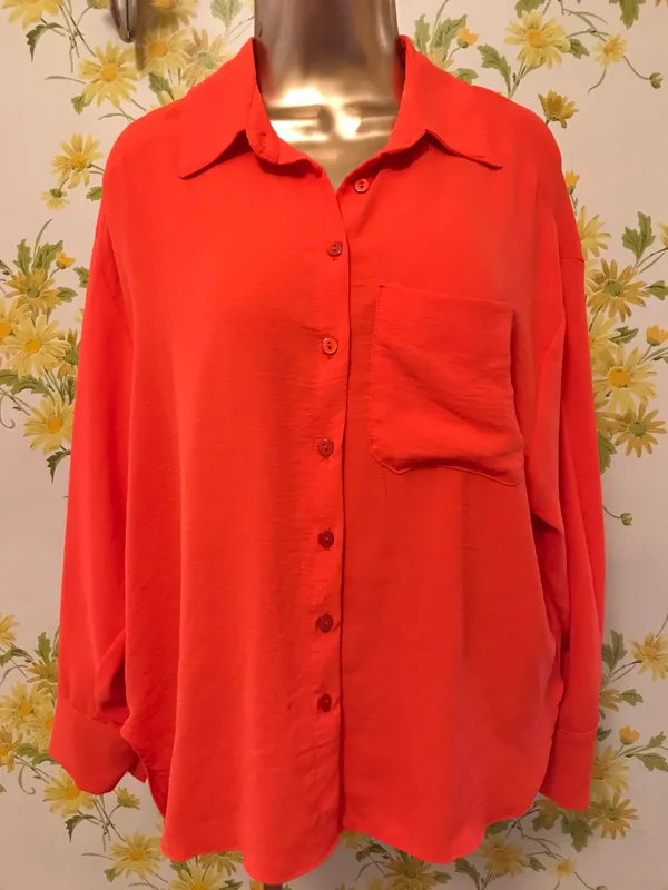 NWOT 2 Piece orange Outfit Shorts set size M - Image 5