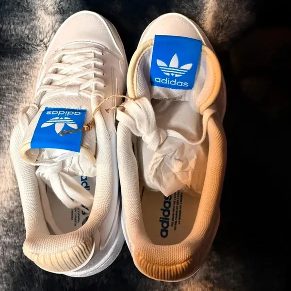Adidas NY 90 Sneakers White Blue Trefoil Women’s 7 Youth 5.5 NWT - Image 2