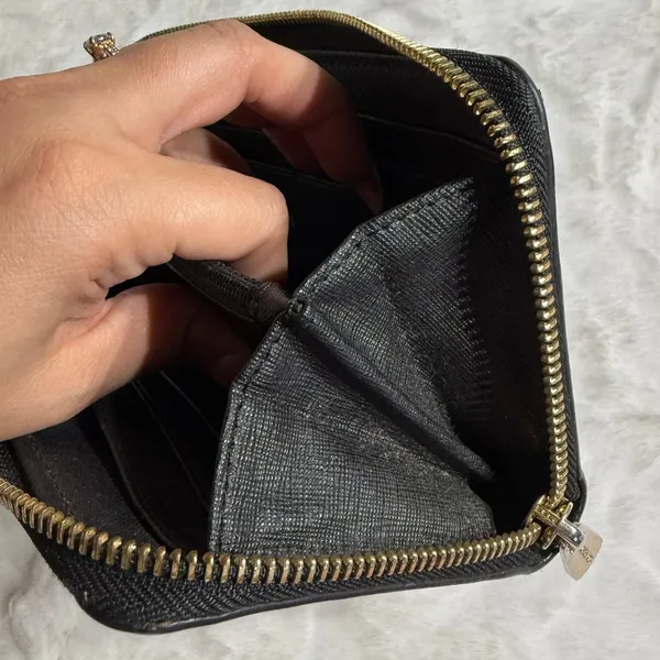 MICHAEL KORS Black Zip Around Wallet - Image 9