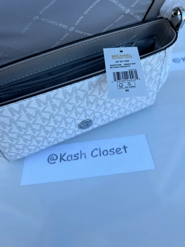 Michael Kors MK Jet Set MD Logo Convertible Crossbody Clutch Bag - Bright White - Image 10