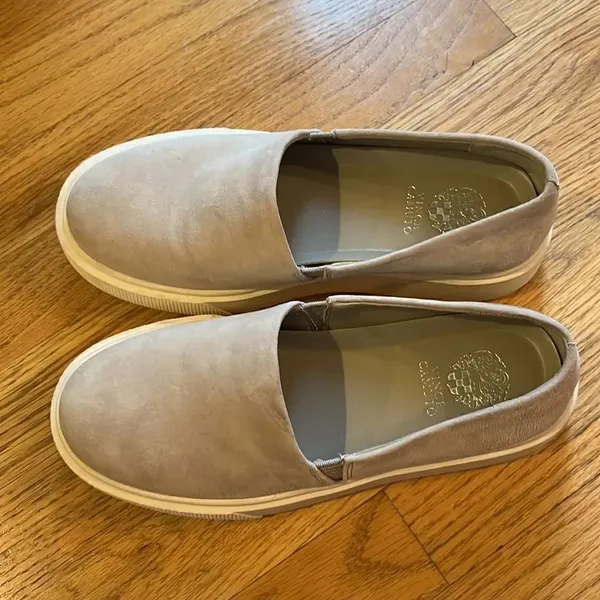 Vince Camuto Abbinna Slip On Wedge Platform Loafer Sneaker-Size 6.5M - Image 2