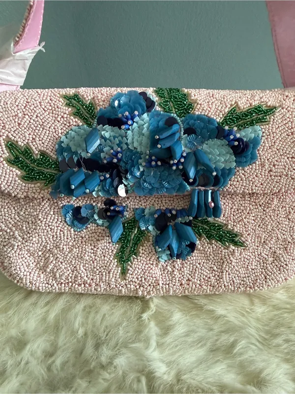 India Hydrangea Pink Beaded Bag - Image 2