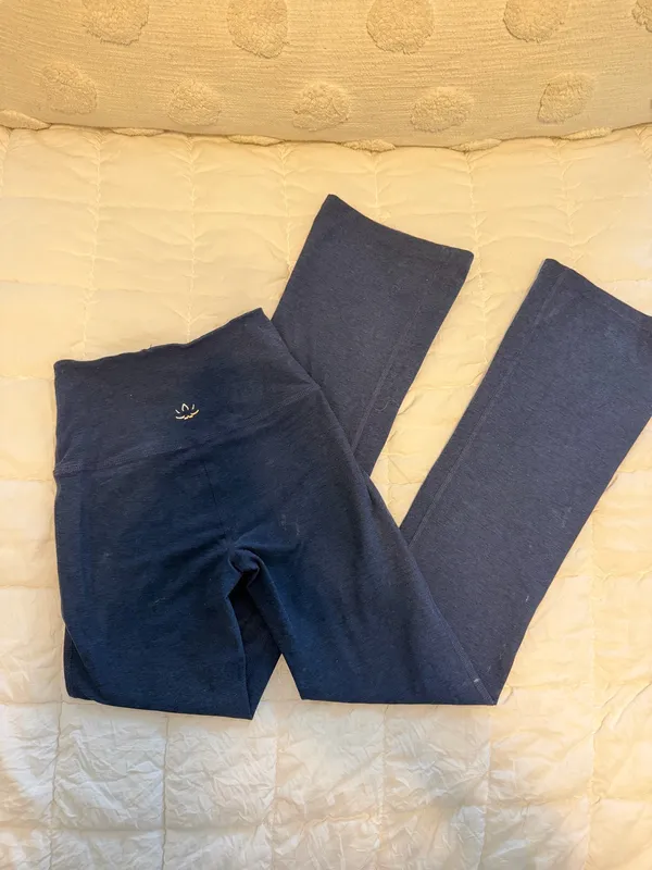 Beyond Yoga Pants - Image 3