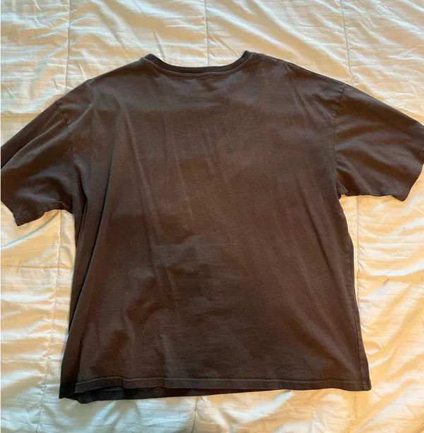 Shein Graphic Tee - Image 2