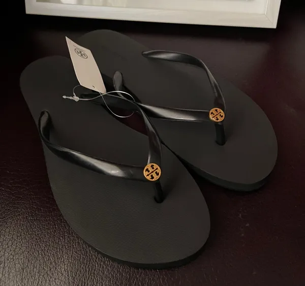 Tory Burch NWT Solid thin flip flop PVC/EVA size 7 in black 2023 new style - Image 2