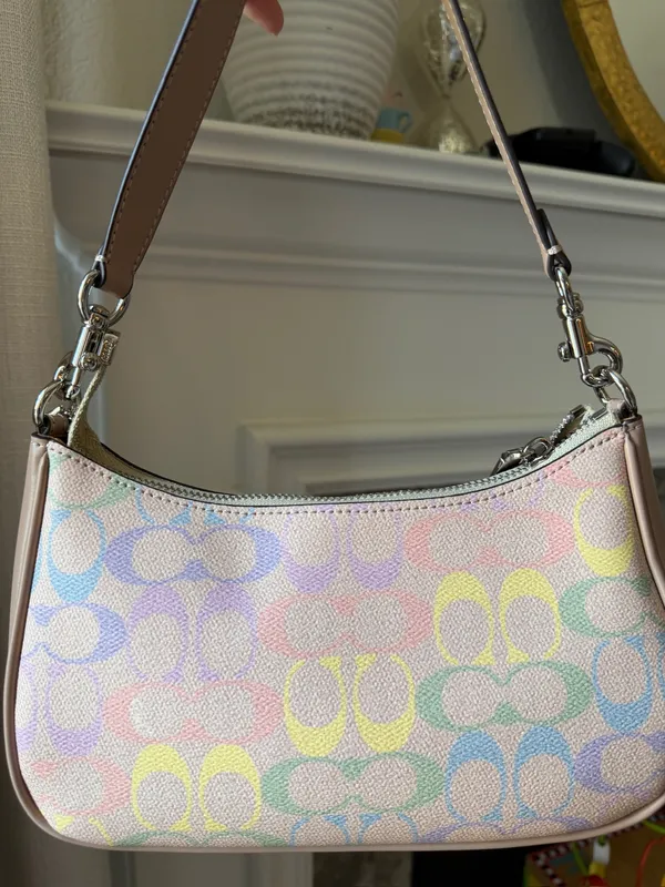 Coach Teri Rainbow Shoulder Bag Signature Canvas - Image 3