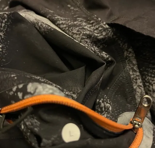 Lululemon swim trunks - Image 3