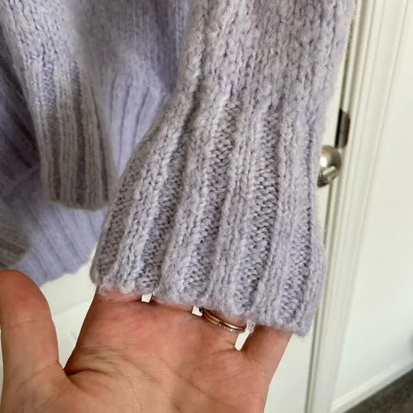 EUC | American‎ Eagle women’s jegging fit hooded sweater — small - Image 2