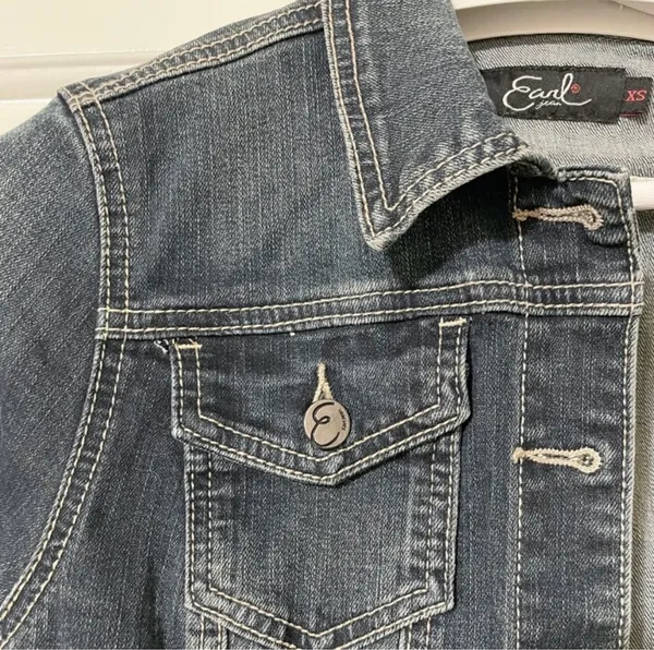 Earl Jean Medium Wash Blue Denim Jean Jacket Size XS - Image 4