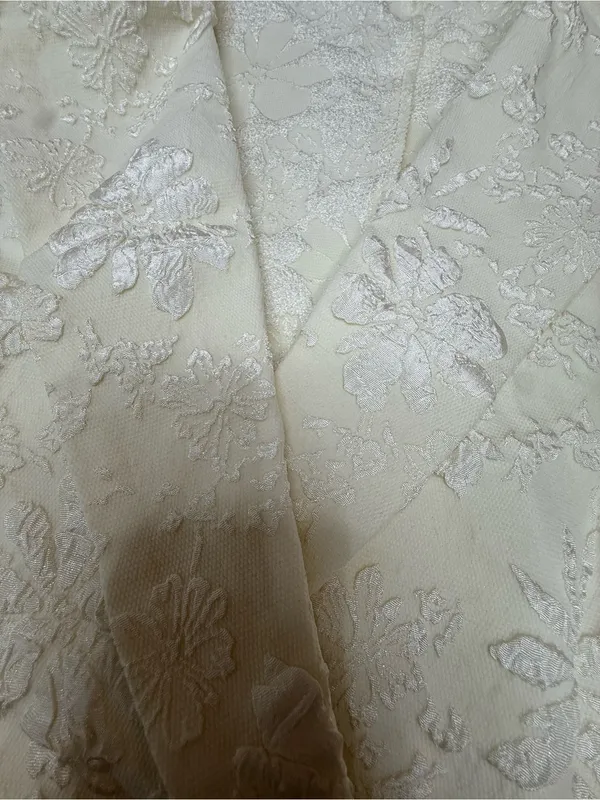 Textured Floral Jacquard Fabric Classic Waist-Cinching Vest Coa size XL - Image 11