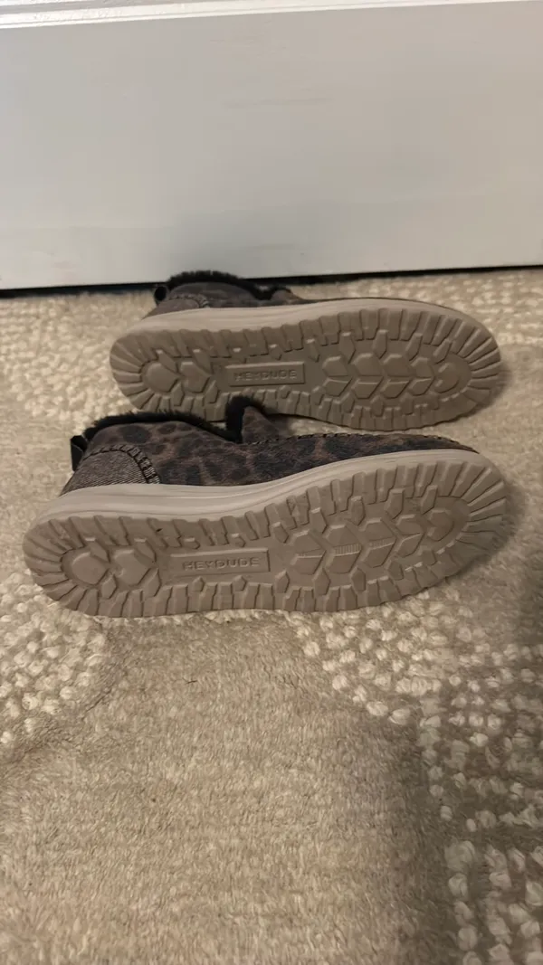 Hey Dude Slip-On Leopard  - Image 6