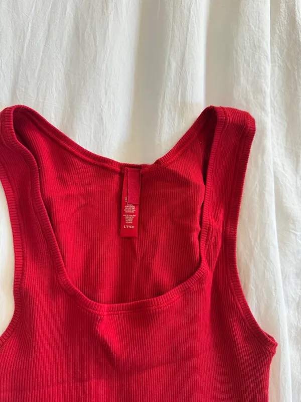 Skims tank top - Image 2