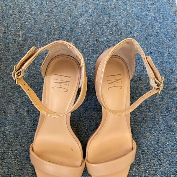 INC International Concepts women 7 tan open toe strap 3.5” heel w/ankle Buckle - Image 6