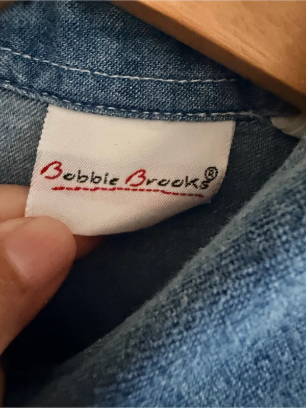 Bobbie Brooks Light Blue Denim Button-Front Shirt with Embroidered Appliqué - Image 4