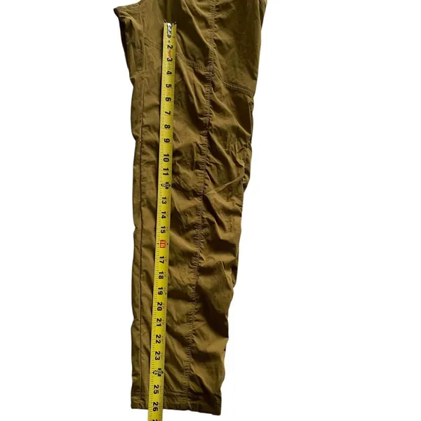 Prana Koen Pant Womens Small Short Khaki Ruched Hiking Outdoor Gorpcore - Image 6