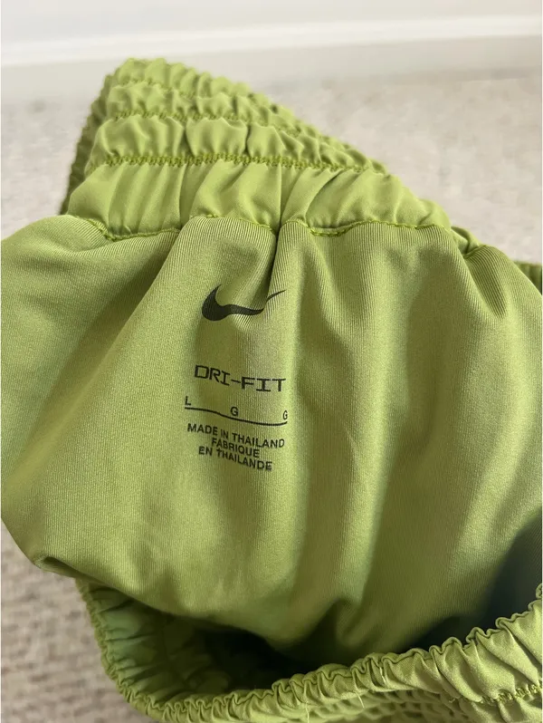 Nike One Dri-Fit Ultra High-Waisted Shorts Women’s 3" Brief Lined - Image 4
