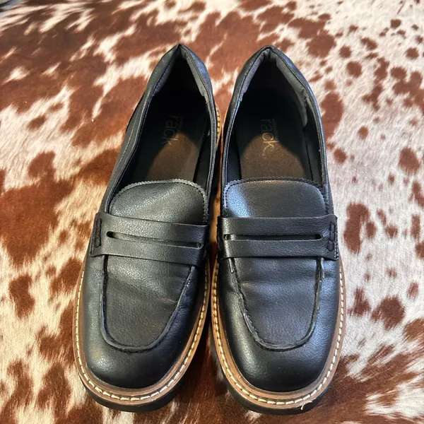 Black Platform Penny Loafers Nordstrom Rack size 7 - Image 2