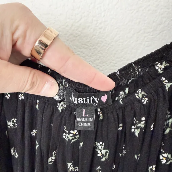 [Justify] Black Puff Sleeve Smocked Floral Print Wide Leg Jumpsuit NWT Sz Large - Image 11