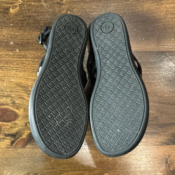 UGG Ayden Thong Sandals 7 Black Suede Leather Medallion Slingback Boho Summer - Image 10