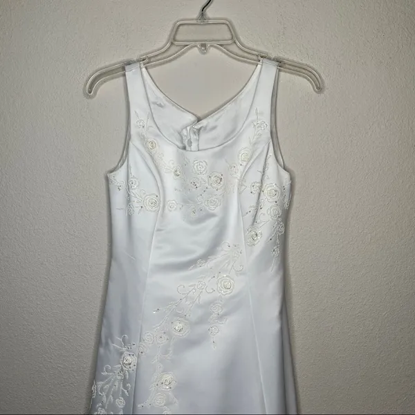 Dollar Clothing Wedding‎ Dress White - Image 9