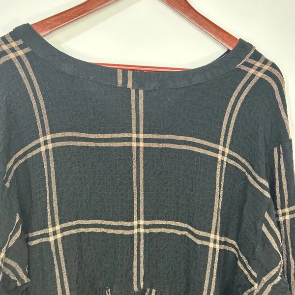Jane and Delancey Black Checkered V-Neck Blouse - Image 7