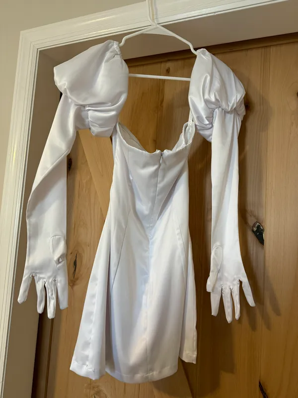 Revolve Eva Strapless Bridal Dress - Image 7