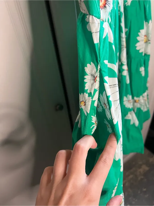 Alexia Admor Molly Green Daisy Floral Halter Tiered Mini Dress - Image 13