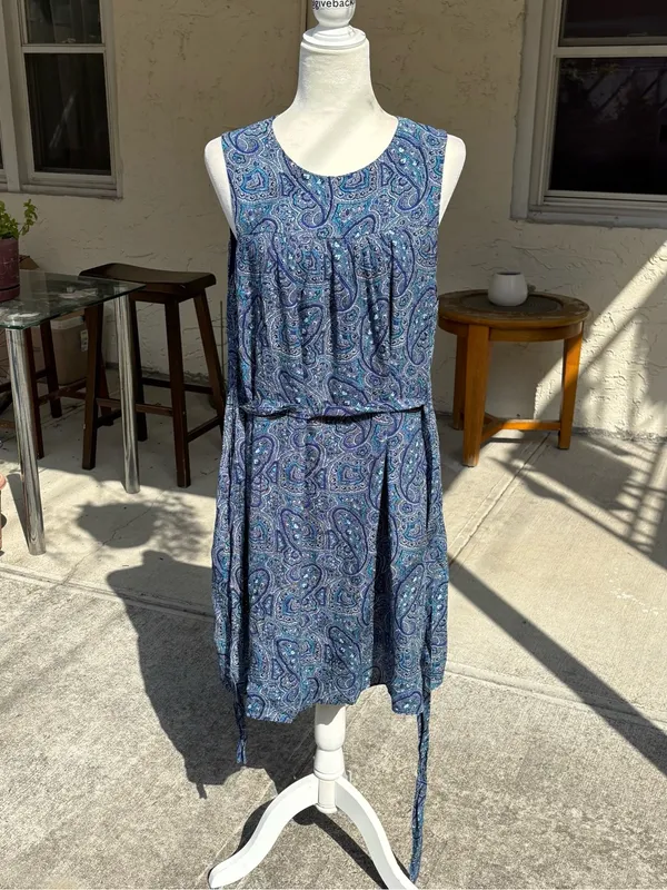 GAP Blue Paisley Shirred Swing Dress Tie Waist Pockets Size M - Image 8