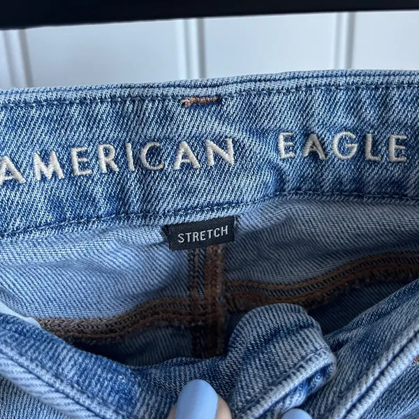American Eagle Straight Leg Jeans - Image 3