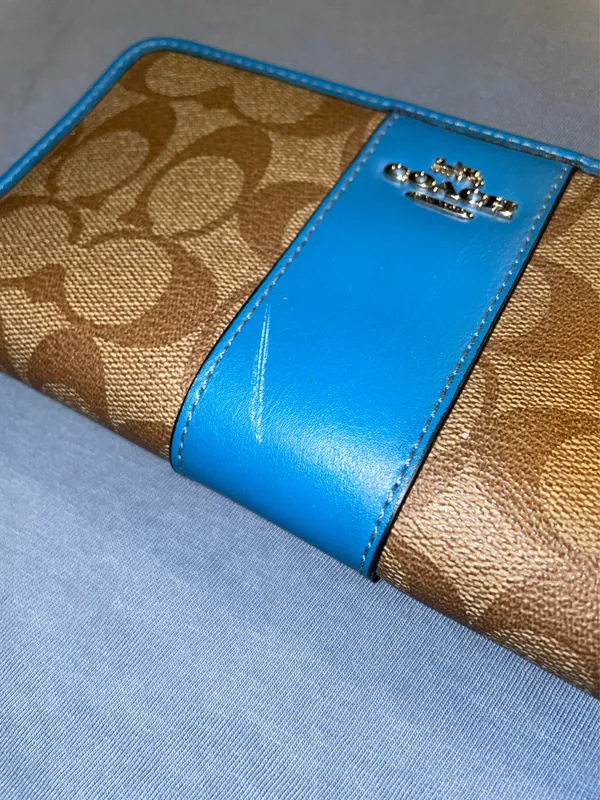 Blue Coach Wallet - Image 2
