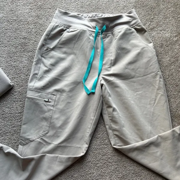 Figs set!! Xs top and small bottoms!!  - Image 4