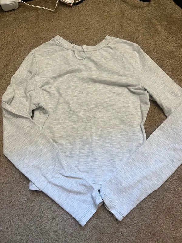 Gray Long Sleeve Top Size M - Image 2