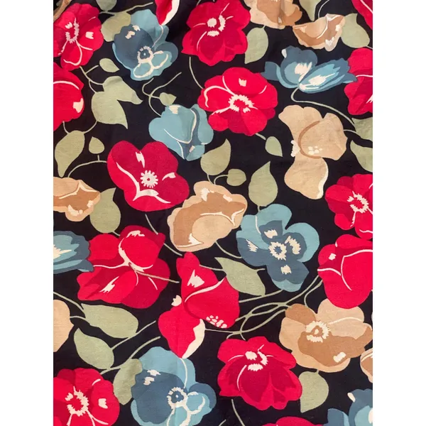 Ann Taylor Floral Loose Fit Top Size S Black - Image 8
