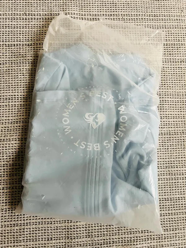 Women’s Best Jacket - Size Large - Image 4
