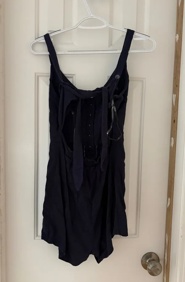 LA Hearts Navy Blue Linen Backless Romper PacSun - Image 4